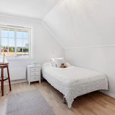 Det Landlige Huset - Naer Tusenfryd